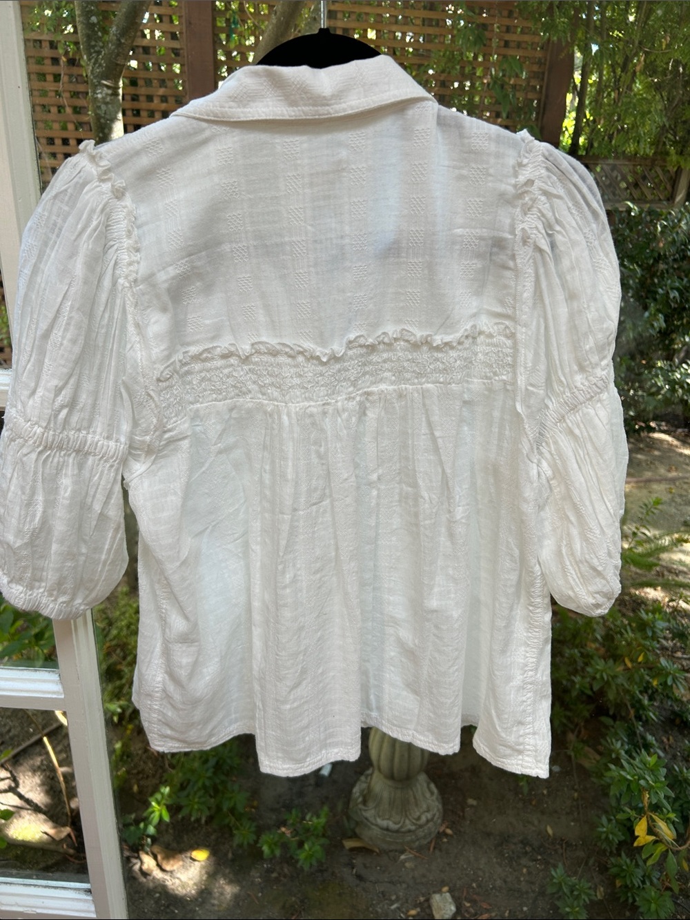 Pilcro White Button-Front Lace-Yoke Peasant Blouse - Picture 4 of 4